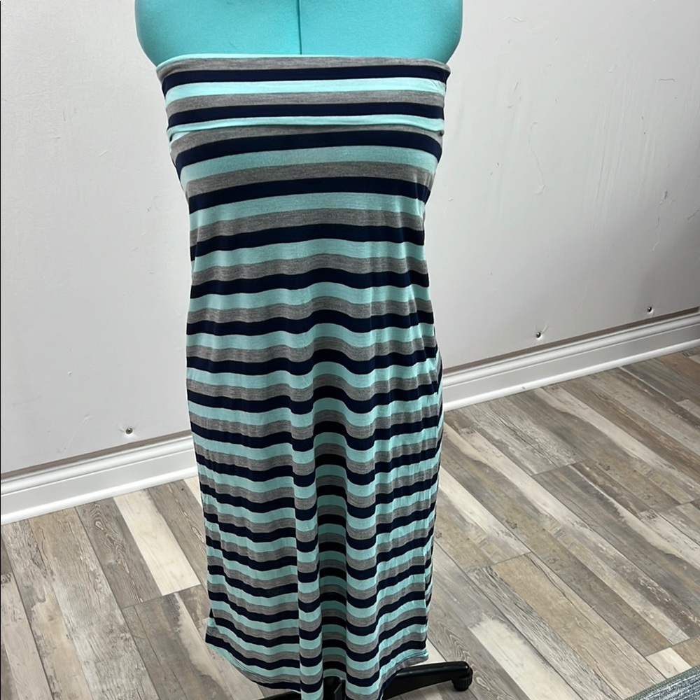 Blue and Green Strapless Sheath Dress Casual Resort Wear